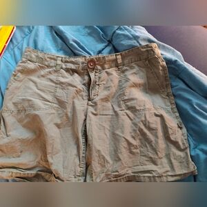 Nwot Old Navy Green Cotton Light Shorts, Size 14